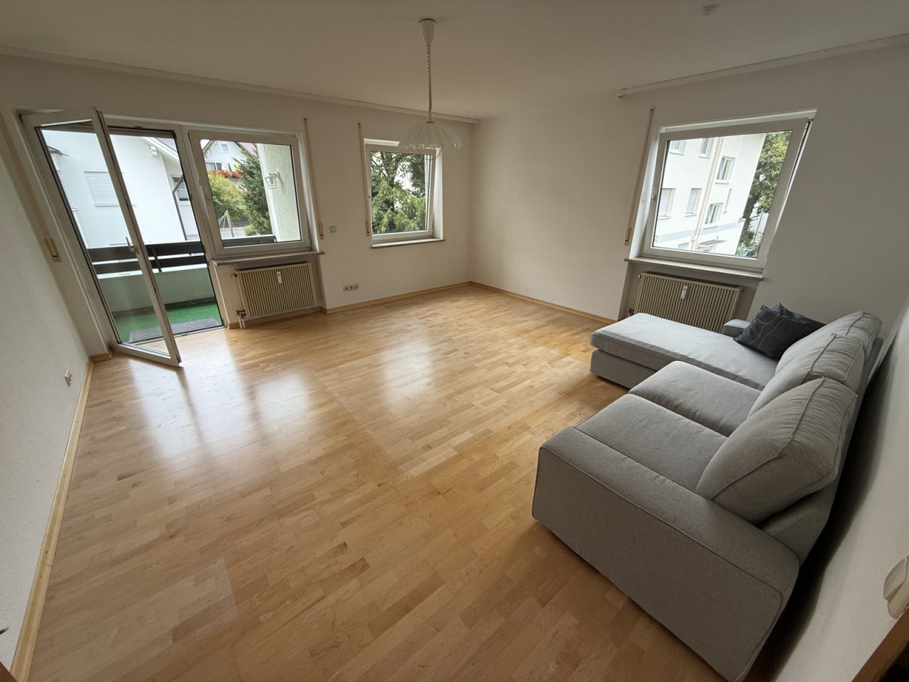Wohnzimmer 1